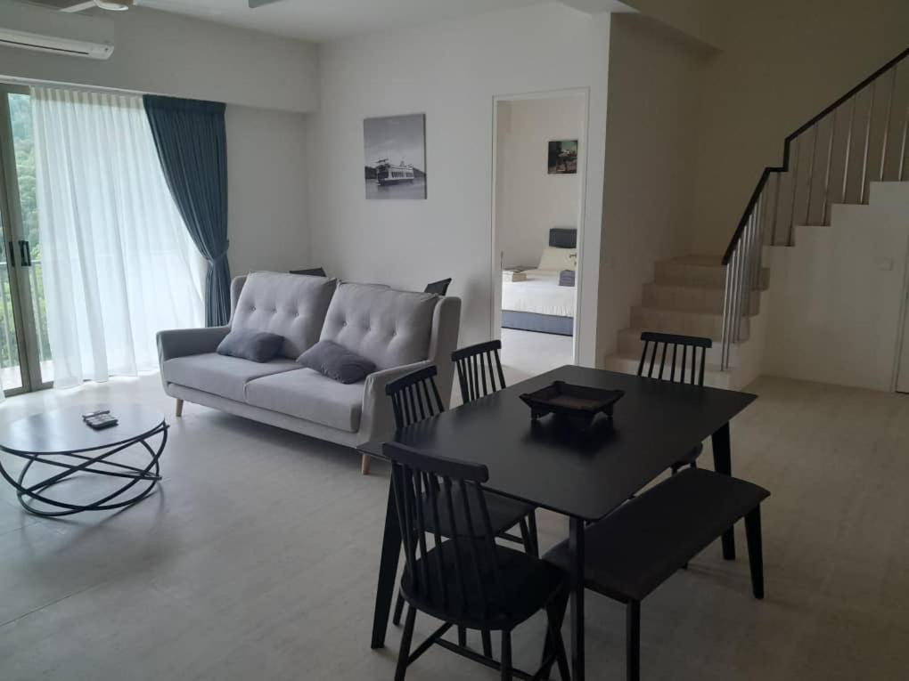 By The Sea Suites - Managed By Sdb Host Batu Ferringhi Exterior foto