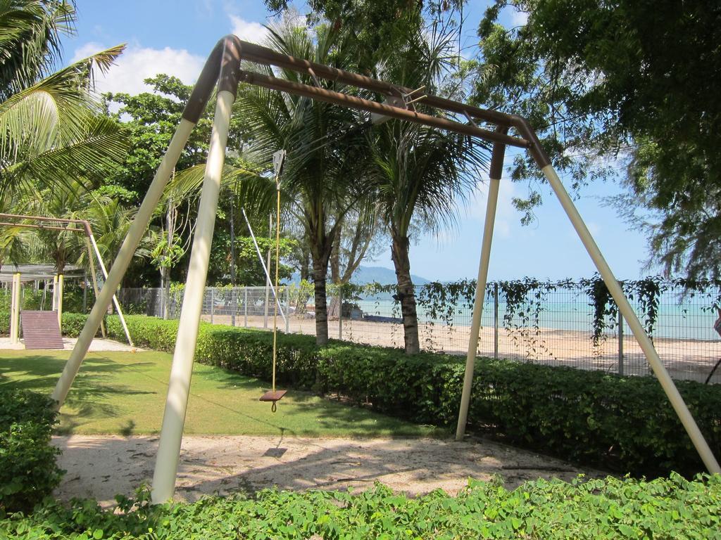By The Sea Suites - Managed By Sdb Host Batu Ferringhi Exterior foto