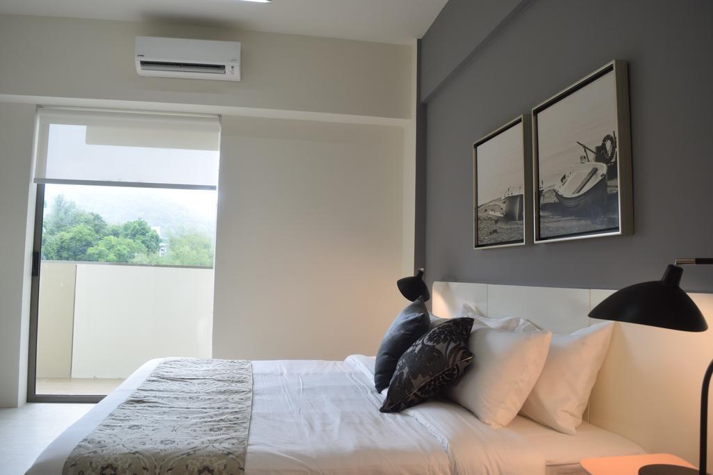 By The Sea Suites - Managed By Sdb Host Batu Ferringhi Exterior foto