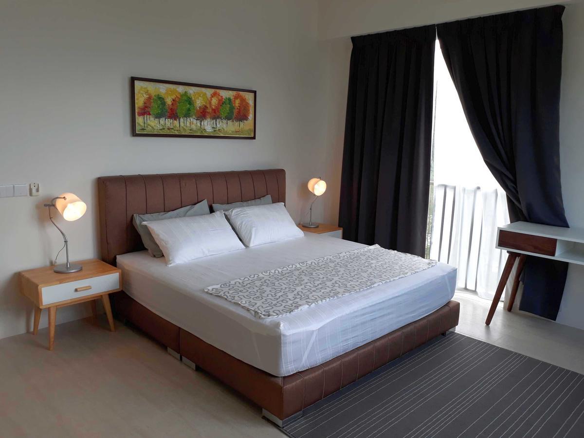By The Sea Suites - Managed By Sdb Host Batu Ferringhi Exterior foto