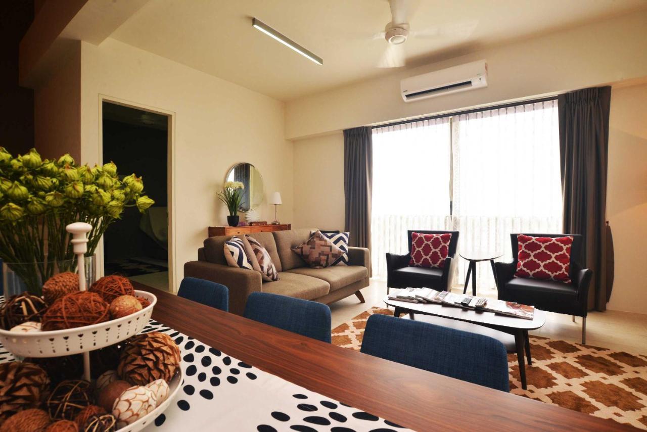 By The Sea Suites - Managed By Sdb Host Batu Ferringhi Exterior foto